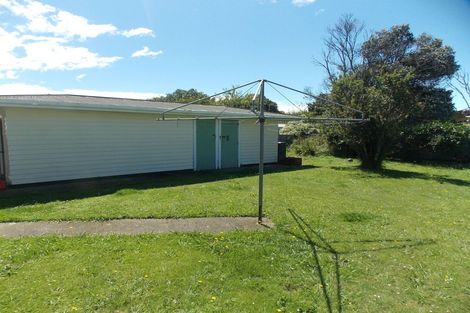 Photo of property in 3 Clifton Street, Bulls, 4818