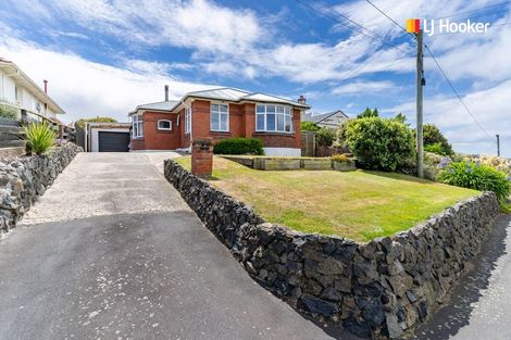 Photo of property in 135 Tomahawk Road, Andersons Bay, Dunedin, 9013