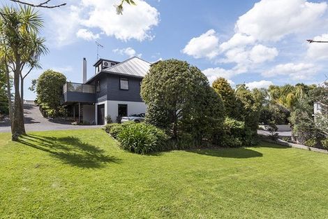 Photo of property in 17 Stevenson Way, Cockle Bay, Auckland, 2014