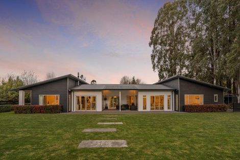 Photo of property in 26 Cotter Street, Greytown, 5712