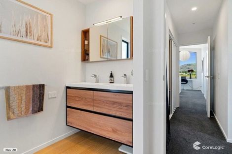 Photo of property in 14 Tuke Lane, Wanaka, 9305