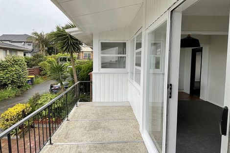 Photo of property in 2/28 Norman Road, Hauraki, Auckland, 0622