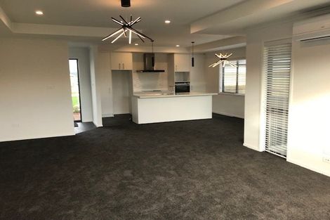 Photo of property in 25 Kotiate Street, Papamoa Beach, Papamoa, 3118