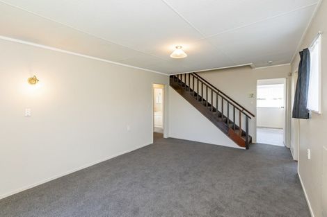 Photo of property in 2 Waimarie Park, Levin, 5510