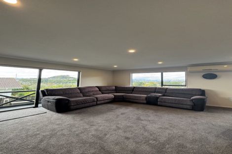 Photo of property in 210b Staithes Drive South, Whitby, Porirua, 5024