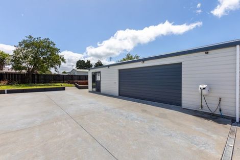 Photo of property in 61 Burgoyne Street, Woodville, 4920