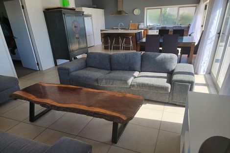 Photo of property in 23 Ocean View Road, Port Waikato, Tuakau, 2695