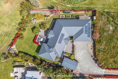 Photo of property in 4 Pisa Moorings Road, Mount Pisa, Cromwell, 9383