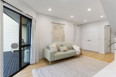 Photo of property in 4 Moki Place, Long Bay, Auckland, 0630