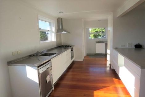 Photo of property in 6 Plympton Street, Brooklands, New Plymouth, 4310