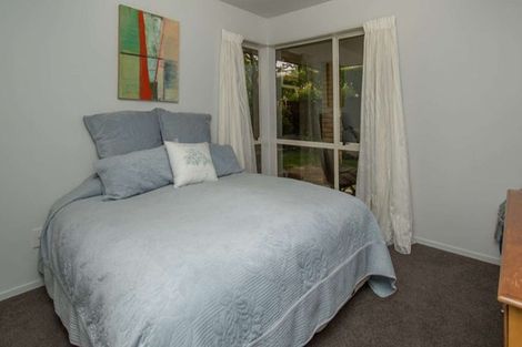Photo of property in 6b Kelson Lane, Ilam, Christchurch, 8041