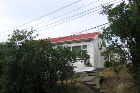 Photo of property in 5 Tyne Street, Island Bay, Wellington, 6023