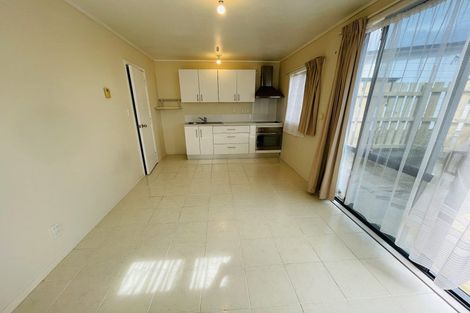 Photo of property in 16a Arney Road, Ranui, Auckland, 0612