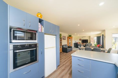 Photo of property in 19 Ursula Drive, Feilding, 4702