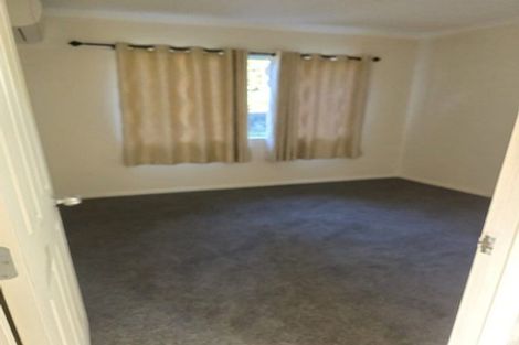 Photo of property in 28 Brookwood Drive, Henderson, Auckland, 0612