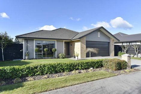 Photo of property in 30 Taiore Crescent, Marshland, Christchurch, 8083