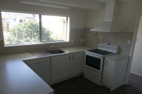 Photo of property in 1/125 Thelma Crescent, Torbay, Auckland, 0630