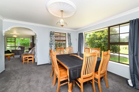 Photo of property in 83 Oroua Road, Kairanga, Palmerston North, 4475