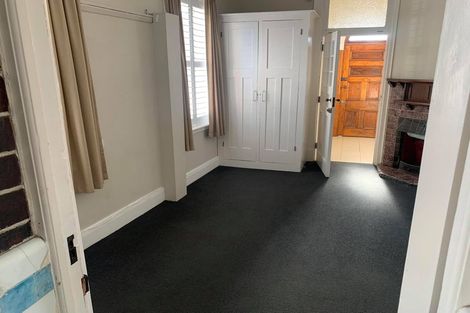 Photo of property in Fire Station Apartments, 54 Northland Road, Northland, Wellington, 6012