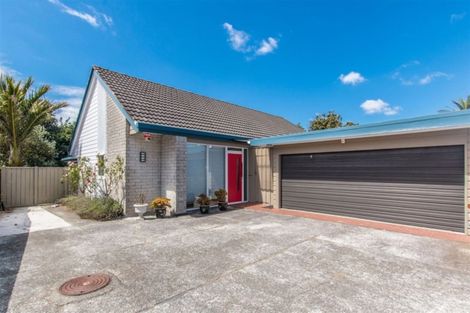 Photo of property in 76a Wai-iti Crescent, Woburn, Lower Hutt, 5010