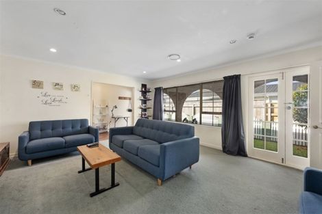 Photo of property in 20 Montana Road, Totara Park, Upper Hutt, 5018
