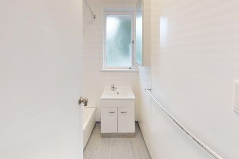 Photo of property in 21 Coventry Street, Highbury, Palmerston North, 4412