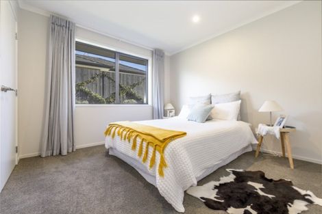 Photo of property in 9 Brian Cowley Place, Tuakau, 2121