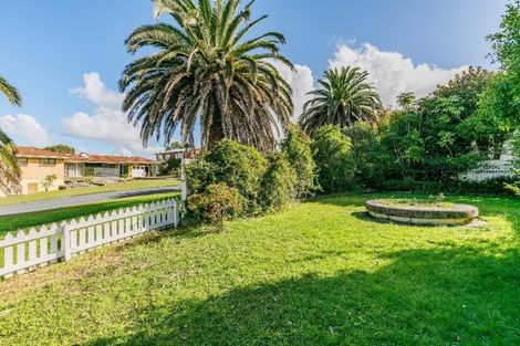 Photo of property in 78 Becroft Drive, Forrest Hill, Auckland, 0620