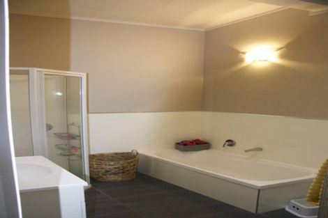 Photo of property in 1821 Ngunguru Road, Ngunguru, Whangarei, 0173