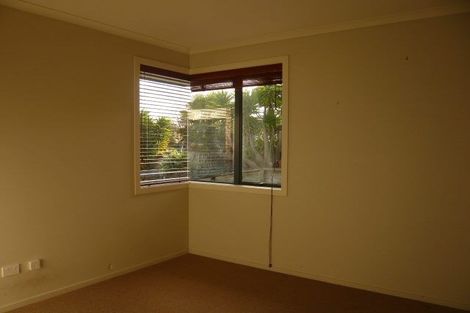 Photo of property in 17 Arundel Place, Nawton, Hamilton, 3200