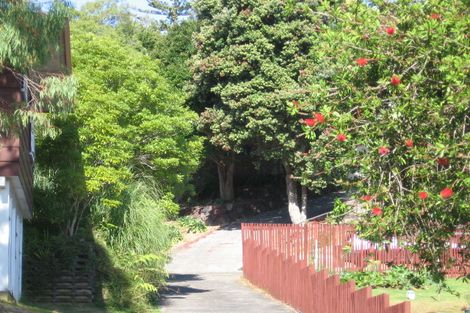 Photo of property in 2/48 Newhaven Terrace, Mairangi Bay, Auckland, 0630