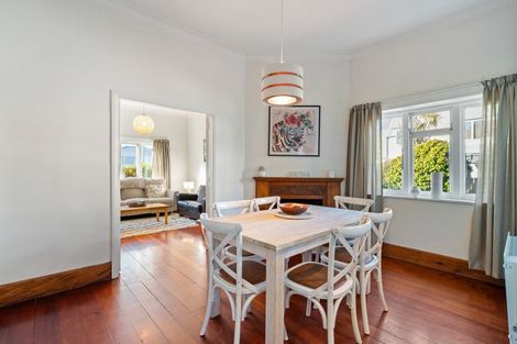 Photo of property in 56 Freyberg Street, Lyall Bay, Wellington, 6022