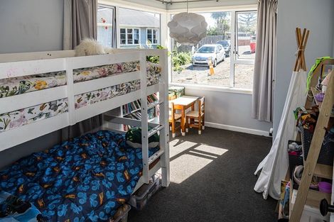 Photo of property in 26 Jillett Street, Titahi Bay, Porirua, 5022