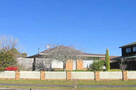 Photo of property in 26 Cooper Place, Chedworth, Hamilton, 3210