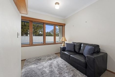 Photo of property in 8 Maire Street, Eastbourne, Lower Hutt, 5013