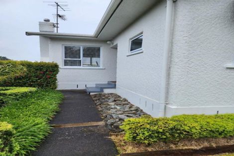 Photo of property in 81 Mangorei Road, Strandon, New Plymouth, 4312