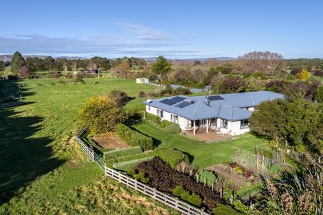 Photo of property in 100 Battersea Road, Morison Bush, Greytown, 5794