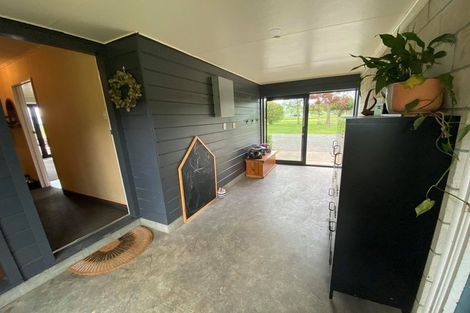 Photo of property in 1008 Cowper Road, Dannevirke, 4976