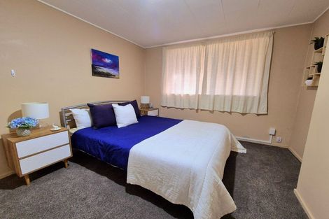 Photo of property in 22b Hillside Drive, Maoribank, Upper Hutt, 5018