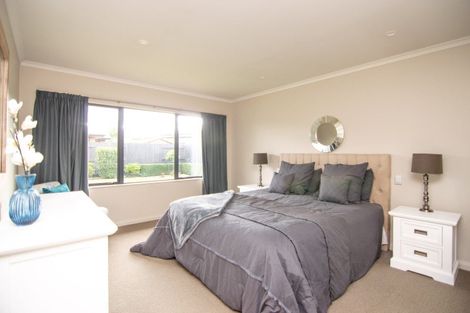 Photo of property in 20 Millbrook Place, Ashhurst, 4810