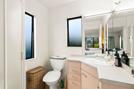 Photo of property in 233a Don Buck Road, Massey, Auckland, 0614