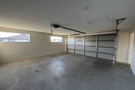 Photo of property in 5 Robalan Close, Halswell, Christchurch, 8025