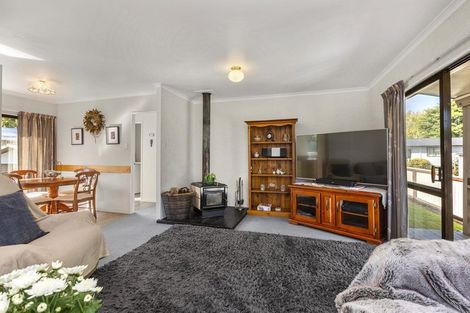 Photo of property in 41 Hibiscus Avenue, Hamilton Lake, Hamilton, 3204