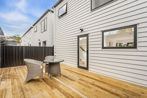 Photo of property in 4/20 Metcalfe Road, Ranui, Auckland, 0612