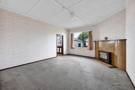 Photo of property in 192 High Street, Eltham, 4322