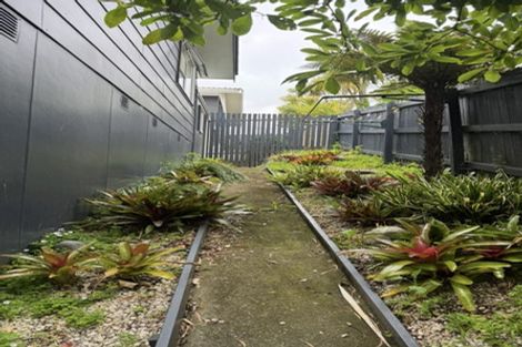 Photo of property in 32a Bayview Road, Bayview, Auckland, 0629