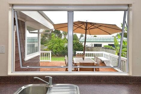 Photo of property in 5 Mary Keane Lane, Parakai, 0830