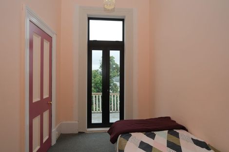 Photo of property in 18 Sheen Street, Roslyn, Dunedin, 9010