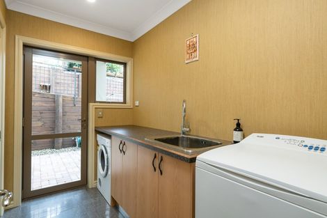 Photo of property in 16 Riddington Rise, Ohauiti, Tauranga, 3112