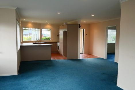 Photo of property in 7 Oakwood Place, Pukekohe, 2120